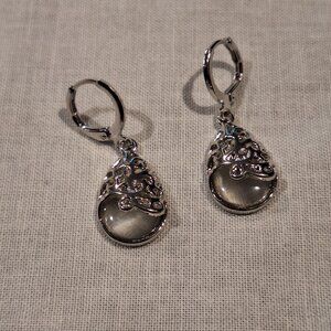 Elegant Small Teardrop Dangles